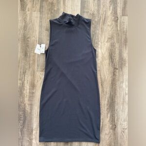 TNA Aritzia Sasamat Turtleneck Dress Size Medium NWT